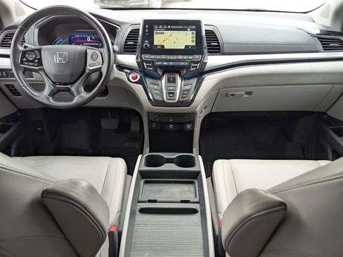Used 2021 Honda Odyssey Touring image 16