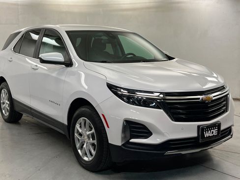 Used 2024 Chevrolet Equinox LT AWD/4WD image 8