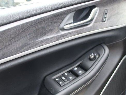 Certified 2021 Jeep Grand Cherokee L Limited image 6