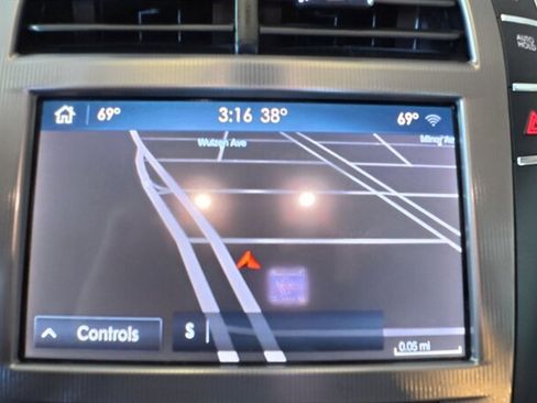 Used 2020 Lincoln MKZ w/ Convenience Package image 16