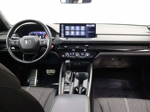 Used 2023 Honda Accord Sport image 13
