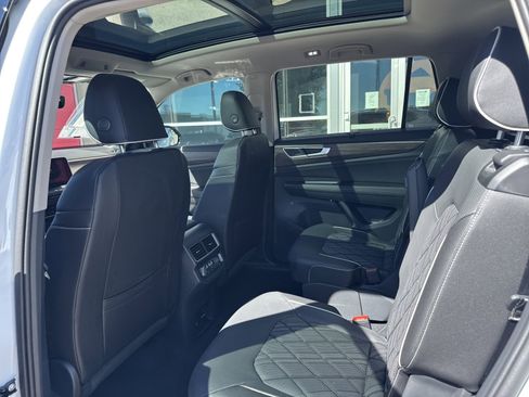 New 2026 Volkswagen Atlas SEL Premium R-Line AWD/4WD image 18