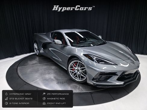 Used 2022 Chevrolet Corvette Stingray Preferred Cpe w/ Z51 Performance Package RWD image 1