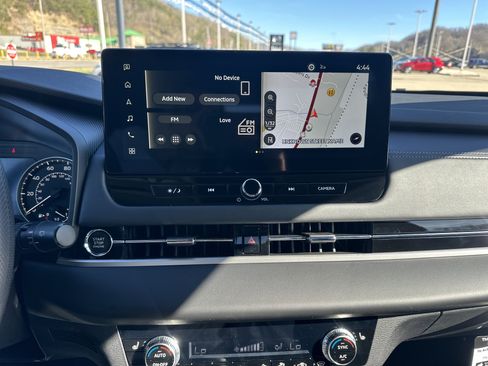 New 2026 Mitsubishi Outlander ES AWD/4WD image 13