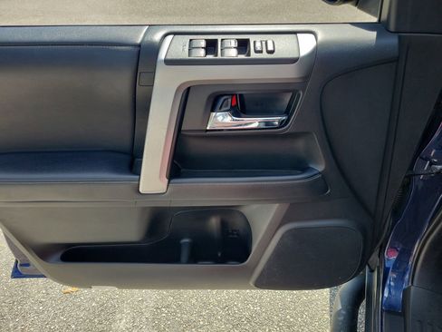 Used 2023 Toyota 4Runner SR5 image 12