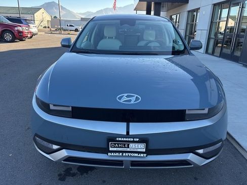 Used 2023 Hyundai Ioniq 5 SEL image 2