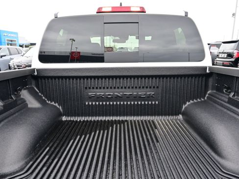 New 2026 Nissan Frontier SV w/ Tow Package image 12