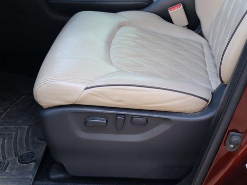 Used 2023 Nissan Armada Platinum w/ Captain's Chairs Package RWD image 16