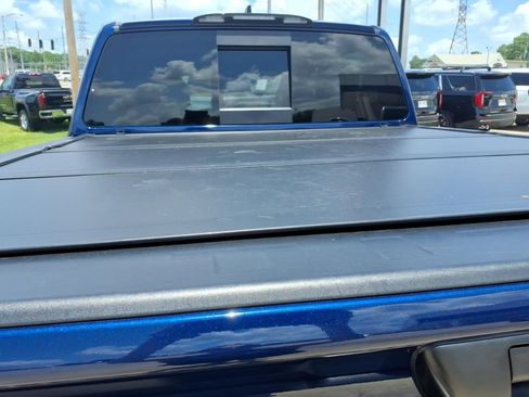 Used 2023 Nissan Titan PRO-4X w/ Pro-4x Convenience Package AWD/4WD image 15