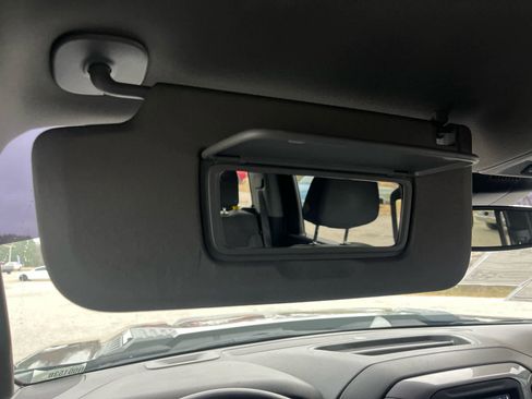 Used 2024 Chevrolet Silverado 2500 Custom w/ Custom Value Package image 23