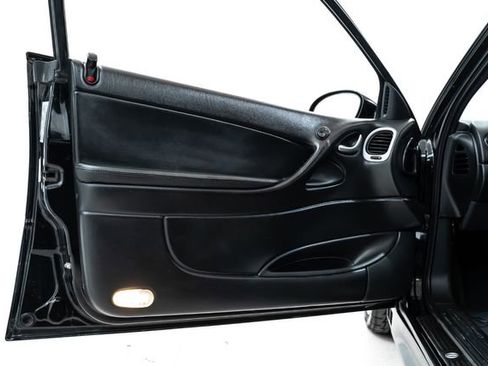 Used 2005 Pontiac GTO image 21