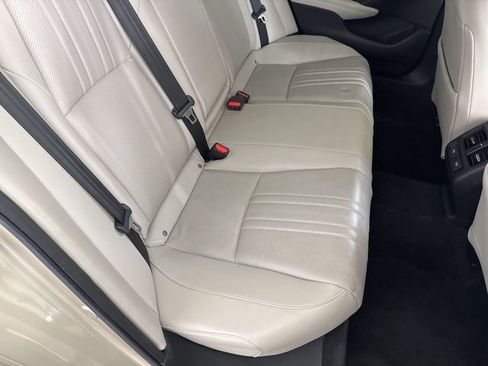 Used 2020 Honda Accord Touring image 29