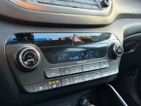 Used 2018 Hyundai Tucson Limited w/ Ultimate Package 02 image 37