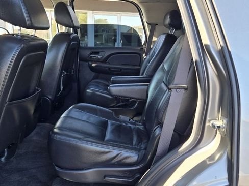Used 2008 Chevrolet Tahoe LT w/ LT Preferred Equipment Group image 16