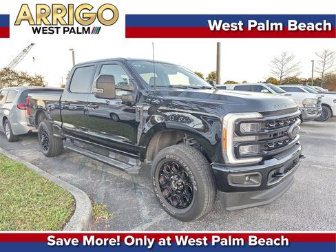 Used 2023 Ford F250 XLT w/ Black Appearance Package image 1