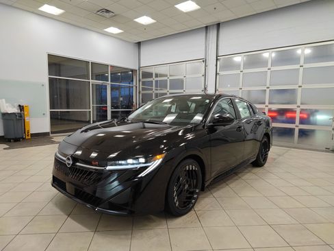 New 2026 Nissan Sentra SR image 7