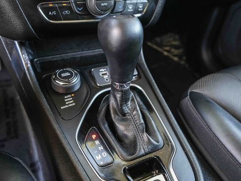 Used 2023 Jeep Cherokee Altitude Lux w/ Lux Elite Package AWD/4WD image 20