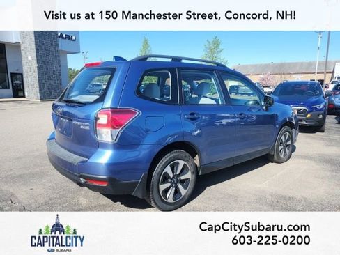 Used 2017 Subaru Forester 2.5i w/ Alloy Wheel Package AWD/4WD image 6