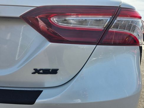 Used 2020 Toyota Camry XSE w/ Blackout Package image 32