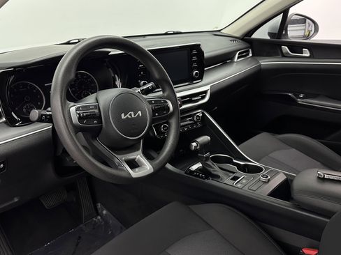 Used 2023 Kia K5 LXS FWD image 8