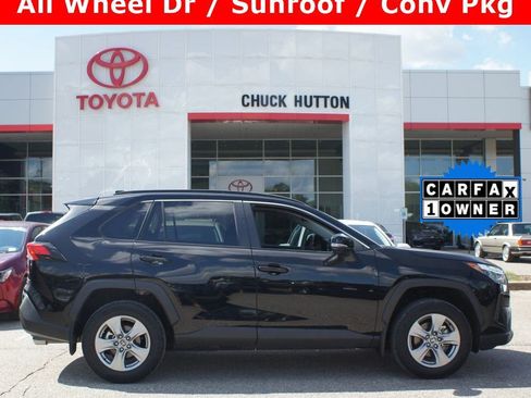 Used 2023 Toyota RAV4 XLE image 1