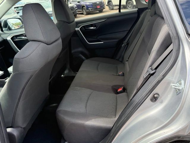Used 2024 Toyota RAV4 XLE AWD/4WD image 16