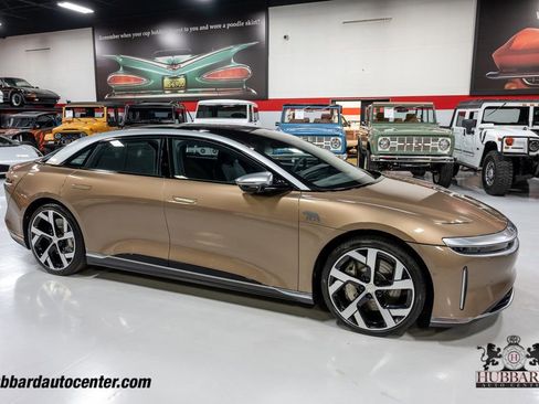 Used 2022 Lucid Air Dream Edition image 10