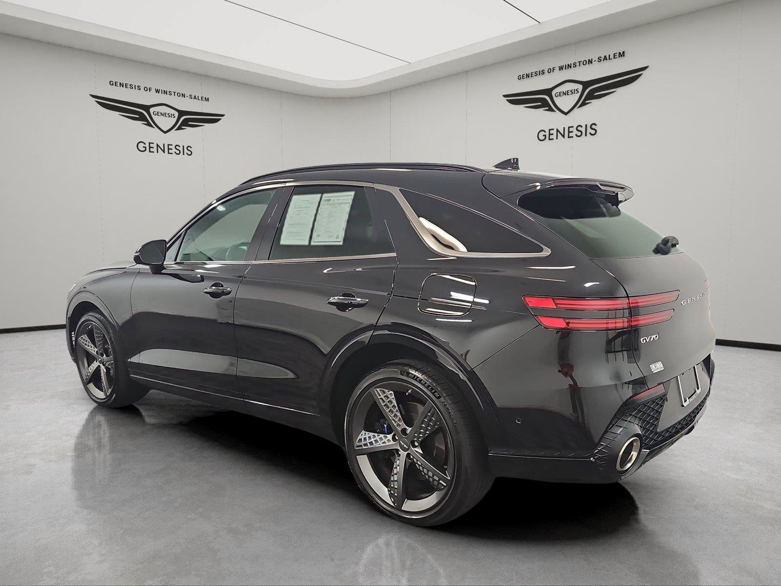 Used 2025 Genesis GV70 2.5T w/ Sport Prestige Package AWD/4WD image 3