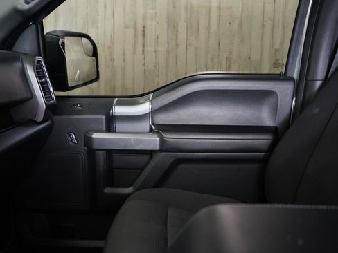 Used 2017 Ford F150 XLT w/ Equipment Group 302A Luxury AWD/4WD image 30