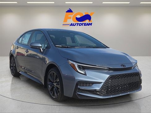 New 2026 Toyota Corolla SE image 6