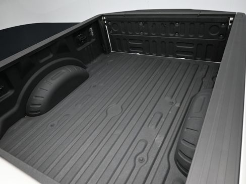 Used 2022 Ford F250 Lariat w/ Tremor Off-Road Package image 42