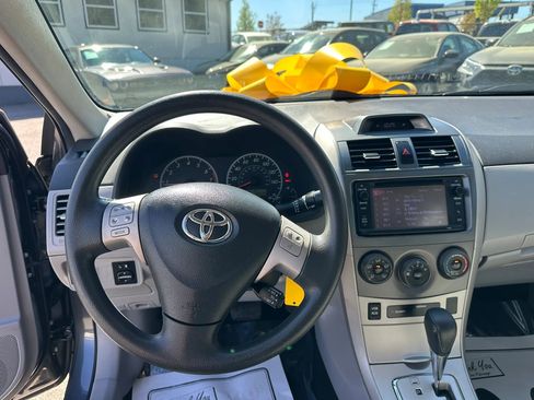Used 2013 Toyota Corolla LE w/ Premium Pkg image 15