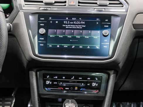 Used 2022 Volkswagen Tiguan SE R-Line FWD image 16