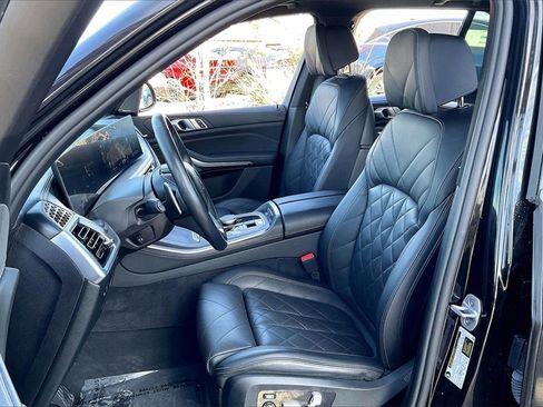 Used 2025 BMW X5 sDrive40i image 25