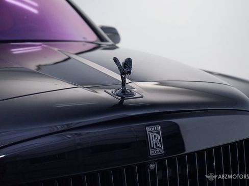 Used 2024 Rolls-Royce Cullinan AWD/4WD image 8