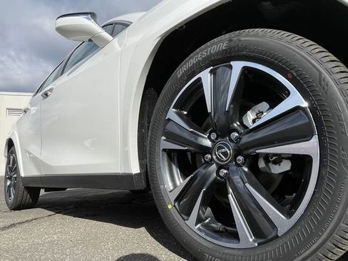 New 2025 Lexus UX 300h AWD w/ Cold Area Package image 9