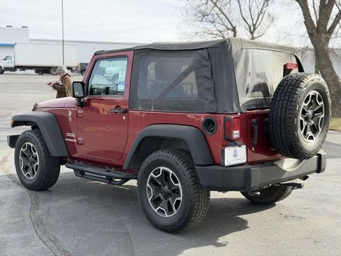 Used 2012 Jeep Wrangler Sport w/ Connectivity Group image 5