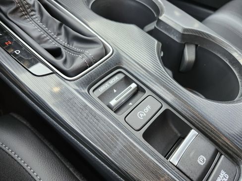 Used 2025 Honda Civic Sport image 9