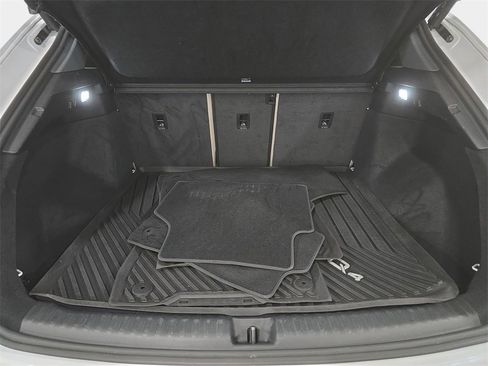 Certified 2023 Audi Q4 e-tron Premium Plus w/ Premium Plus image 29