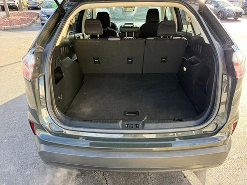 Used 2024 Ford Edge SE image 24