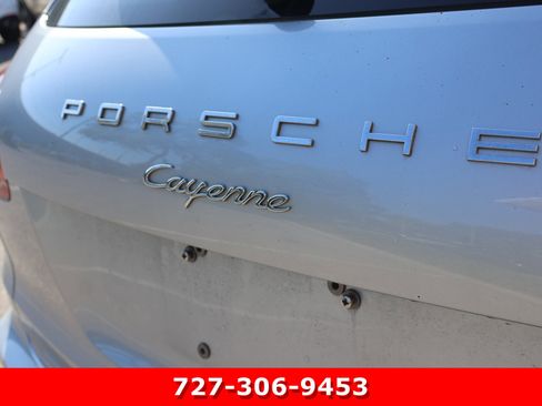 Used 2016 Porsche Cayenne AWD/4WD image 8