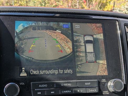 Used 2020 Nissan Titan PRO-4X w/ Pro-4x Convenience Package image 40