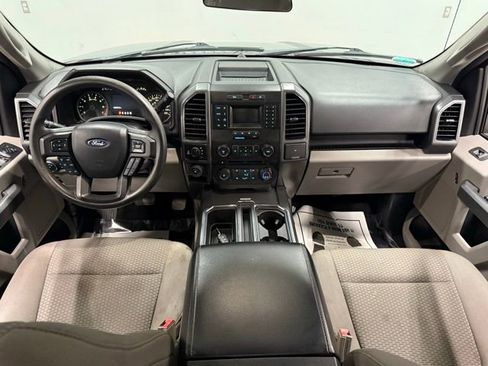 Used 2018 Ford F150 XLT w/ XTR Package image 30