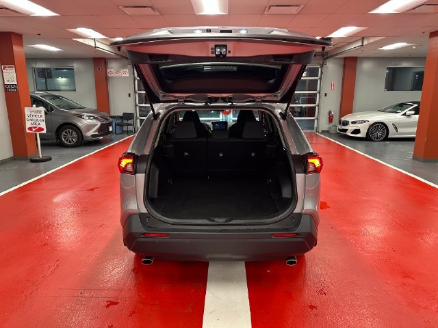 Certified 2025 Toyota RAV4 XLE AWD/4WD image 26
