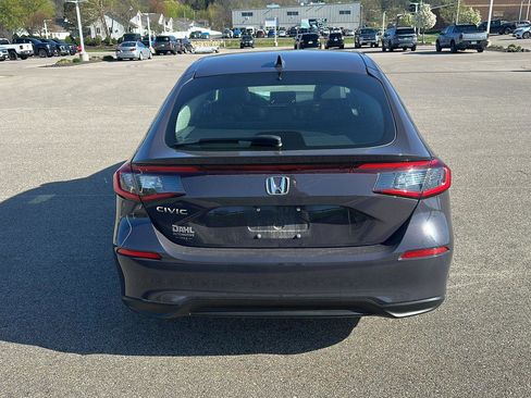 Used 2024 Honda Civic EX-L image 4