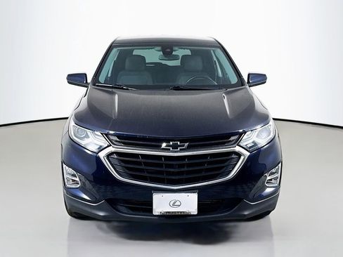 Used 2020 Chevrolet Equinox LT image 2