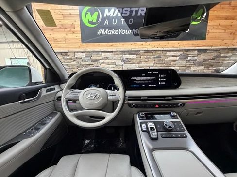 Used 2023 Hyundai Palisade Calligraphy AWD/4WD image 19