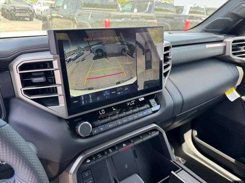 New 2026 Toyota Tundra Platinum AWD/4WD image 20