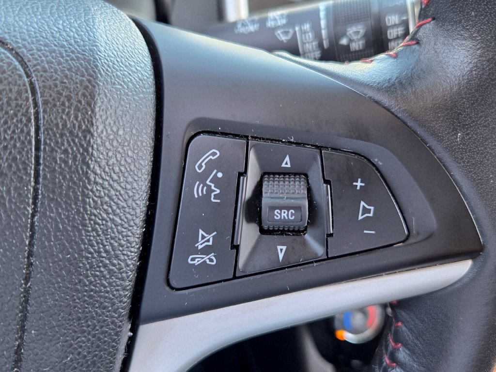 Used 2018 Chevrolet Sonic LT w/ Convenience Package FWD image 22