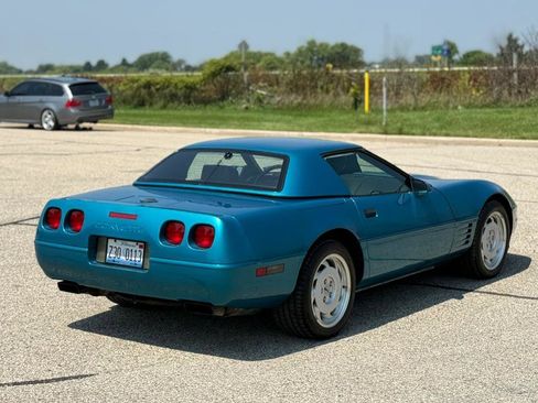 Used 1992 Chevrolet Corvette Convertible image 6